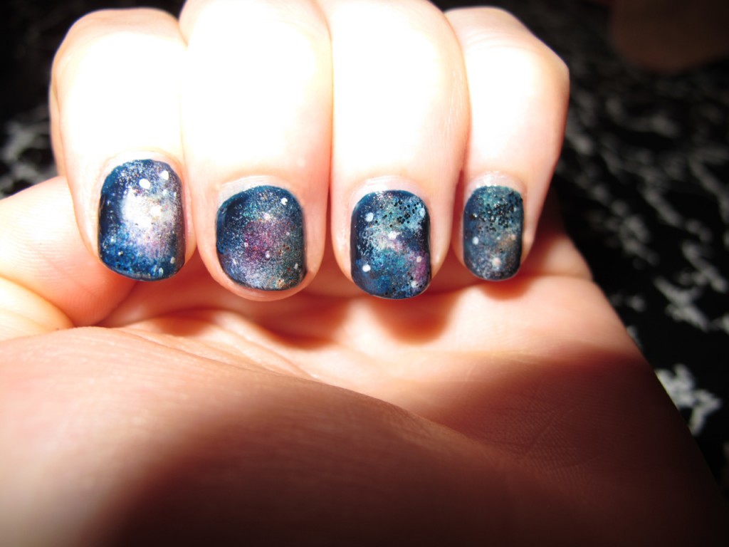 Cosmic galaxy nails 
